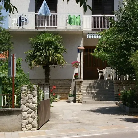 By The Sea - 4179 Vodice