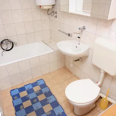 Apartamento By The Sea - 4179 Vodice