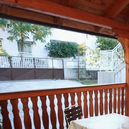 Apartamento By The Sea - 4179